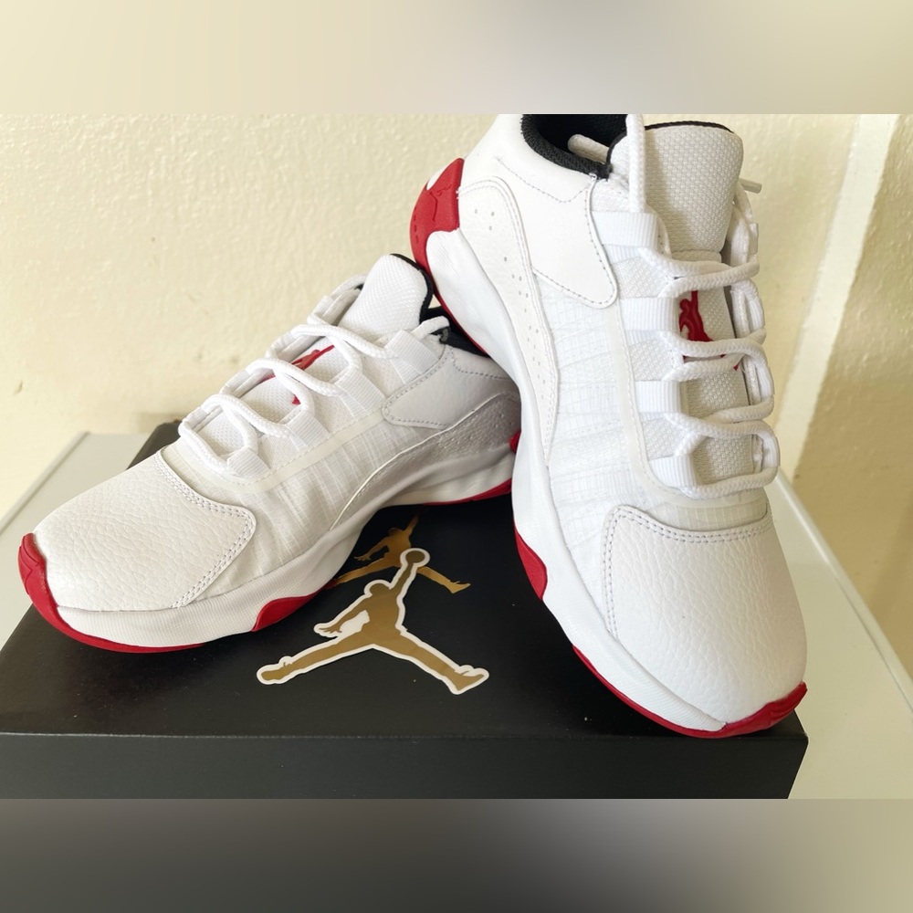 Kids Air Jordan Size 4.5
